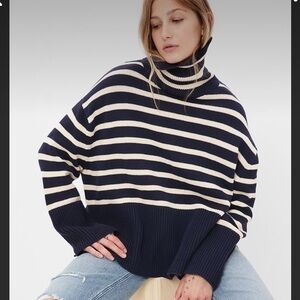 Gap Oversized Turtleneck Sweater NEW